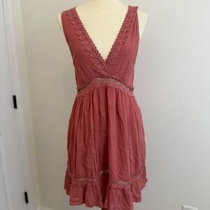 Illa‎ Illa Dusty Rose Mini Crochet Dress Beach Swimsuit Coverup Sz Large
